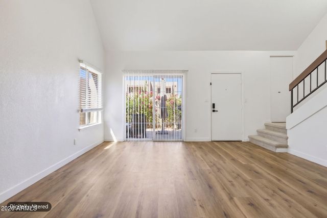 7430 N 44TH Avenue, Glendale, AZ 85301