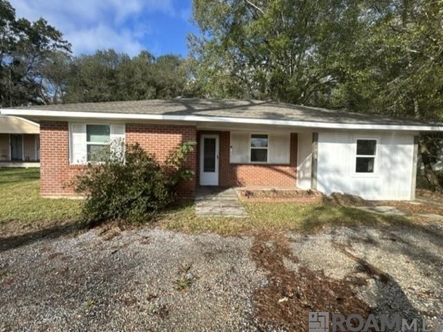 5245 Groom Rd, Baker, LA 70714