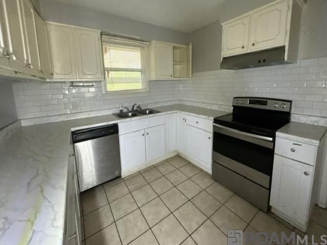 5245 Groom Rd, Baker, LA 70714