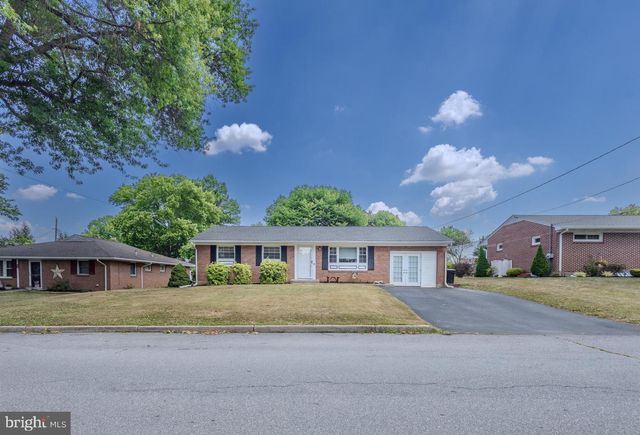272 S 23RD ST, Lebanon, PA 17042