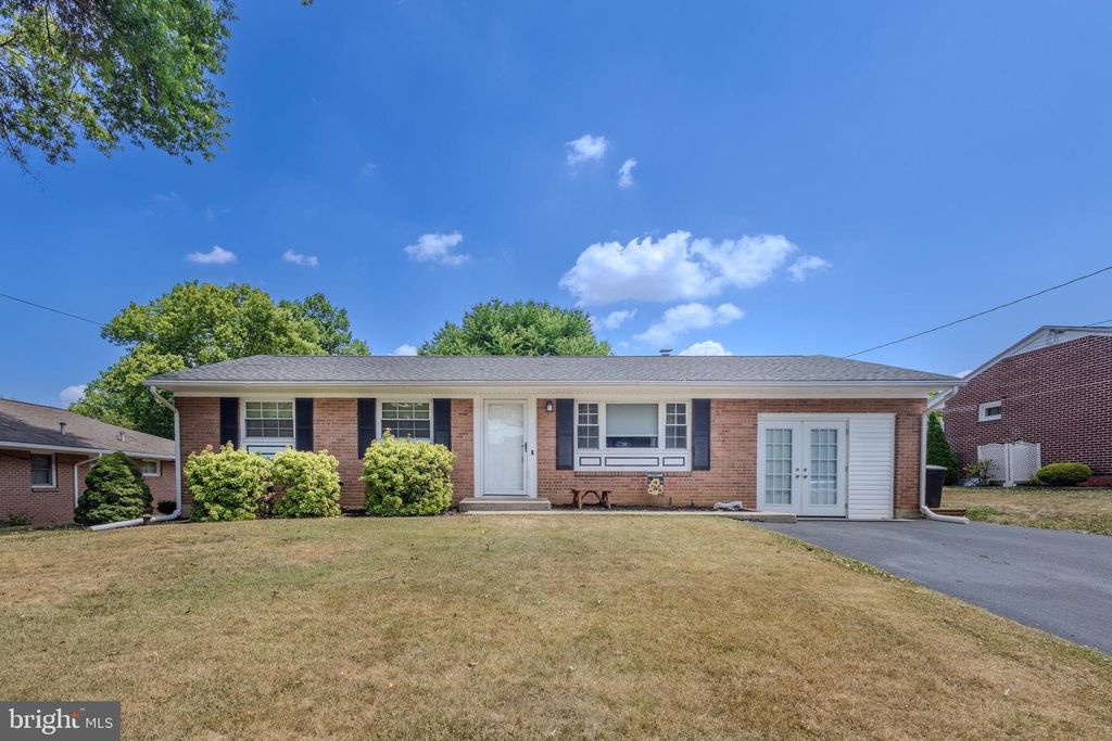 272 S 23RD ST, Lebanon, PA 17042