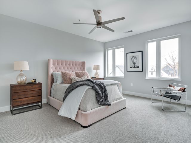 319 E 16th Street 202, Indianapolis, IN 46202