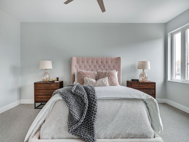 319 E 16th Street 202, Indianapolis, IN 46202