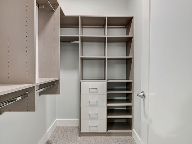 319 E 16th Street 202, Indianapolis, IN 46202