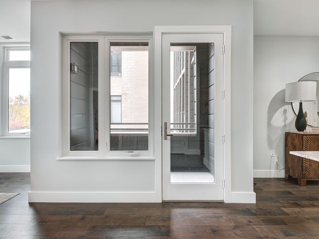 319 E 16th Street 202, Indianapolis, IN 46202