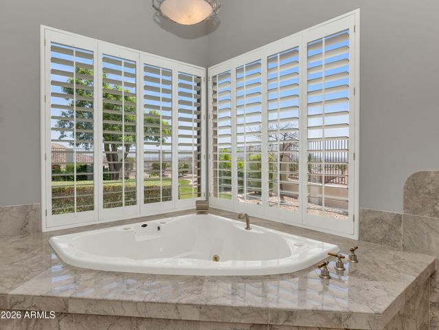 15645 S 7TH Street, Phoenix, AZ 85048