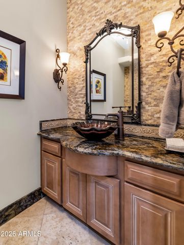 15645 S 7TH Street, Phoenix, AZ 85048