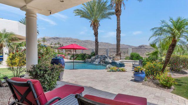 15645 S 7TH Street, Phoenix, AZ 85048