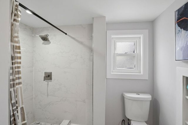 5950 Monterey Ave, Richmond, CA 94805