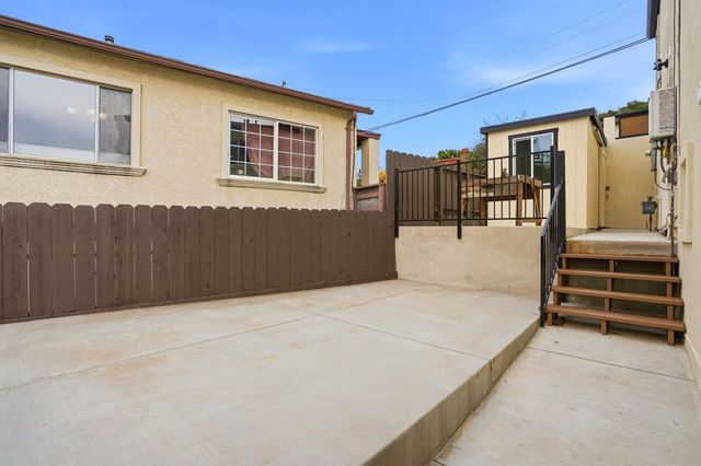 5950 Monterey Ave, Richmond, CA 94805