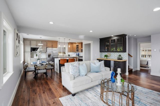 5950 Monterey Ave, Richmond, CA 94805