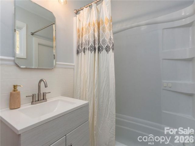 26 Grimball Drive, Waynesville, NC 28786