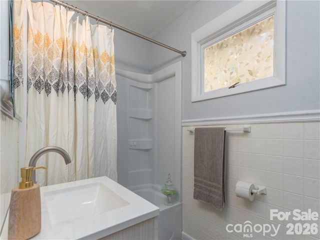 26 Grimball Drive, Waynesville, NC 28786