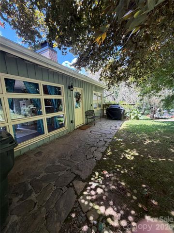26 Grimball Drive, Waynesville, NC 28786