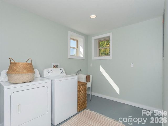 26 Grimball Drive, Waynesville, NC 28786