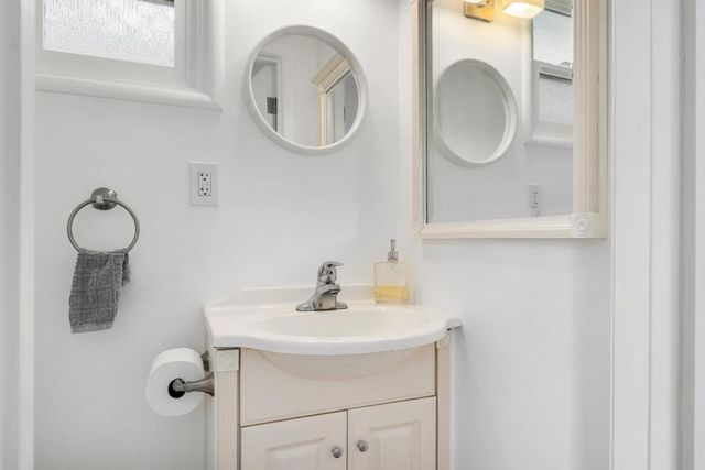 145 Bennett Road, Aptos, CA 95003