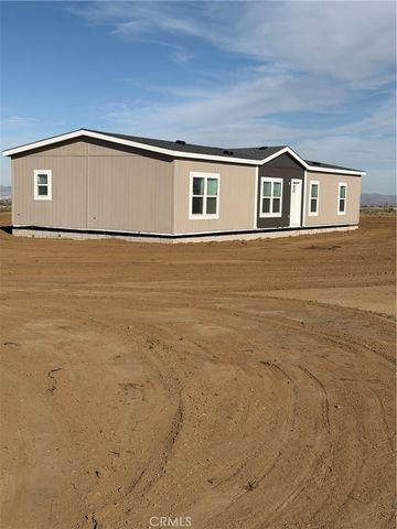 12823 Atsina Rd., Phelan, CA 92371