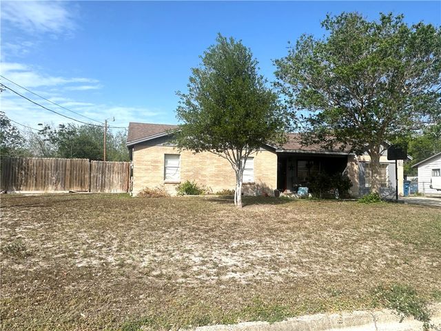307 Bullard, Odem, TX 78370