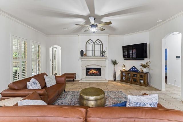 2927 Auburn Creek Lane, League City, TX 77573