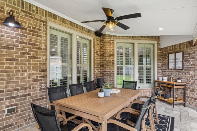 2927 Auburn Creek Lane, League City, TX 77573