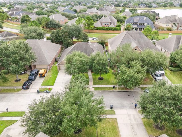 2927 Auburn Creek Lane, League City, TX 77573