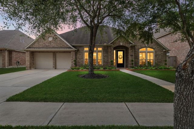 2927 Auburn Creek Lane, League City, TX 77573