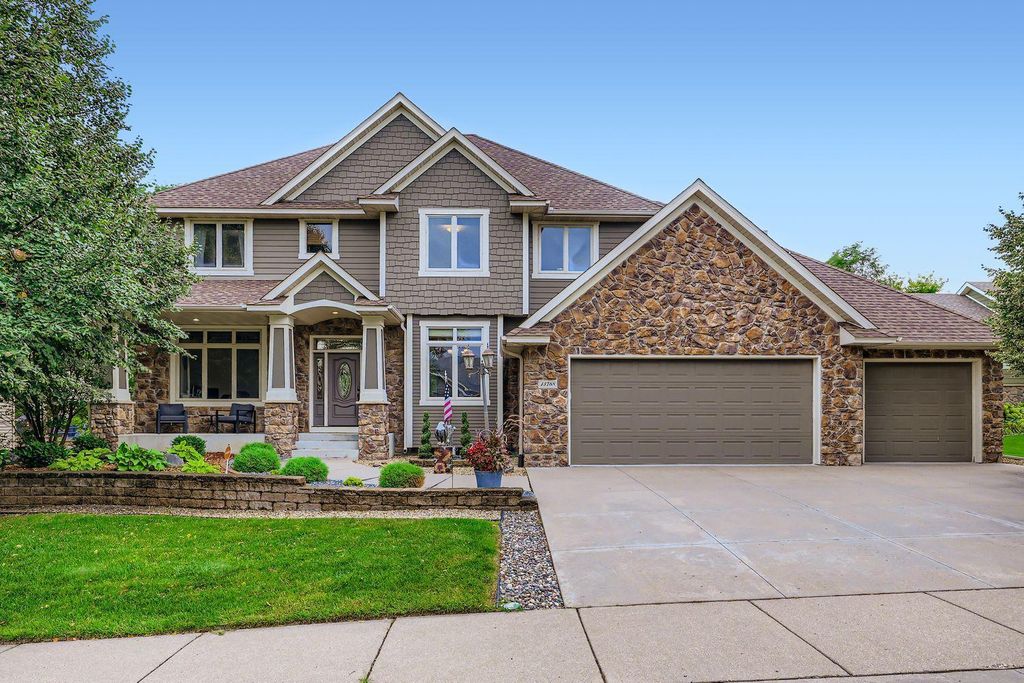13788 Kensington Avenue NE, Prior Lake, MN 55372