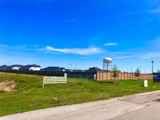 3804 20th Street N, Texas City, TX 77590