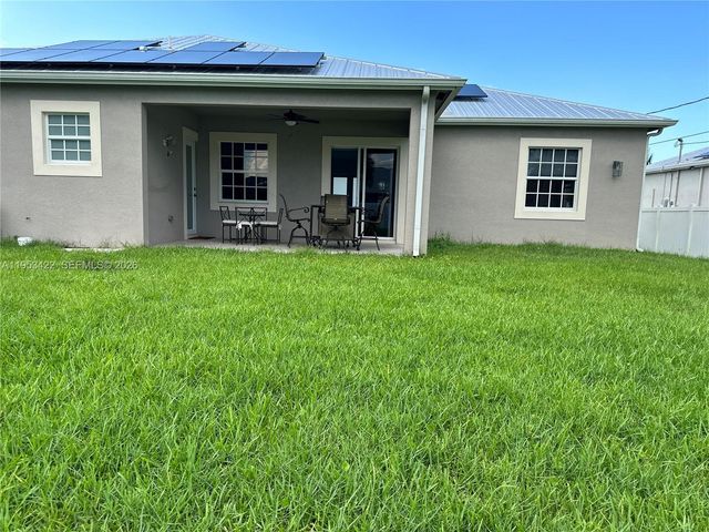 1222 SW Herald Rd, Port St. Lucie, FL 34953