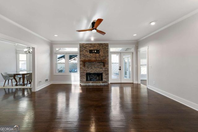 1 Pembroke Lane, Cartersville, GA 30120