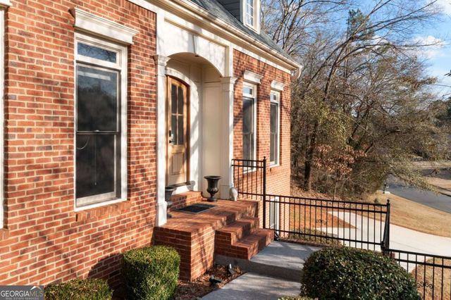 1 Pembroke Lane, Cartersville, GA 30120