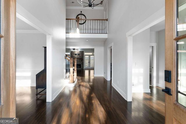 1 Pembroke Lane, Cartersville, GA 30120