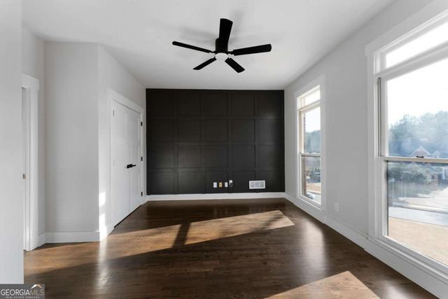 1 Pembroke Lane, Cartersville, GA 30120