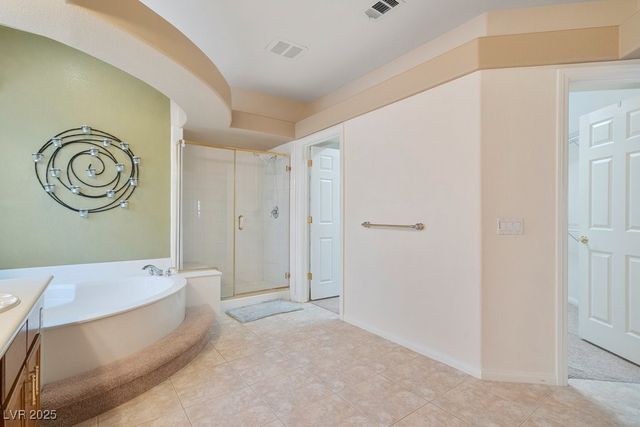 7550 Jacaranda Bay Street, Las Vegas, NV 89139