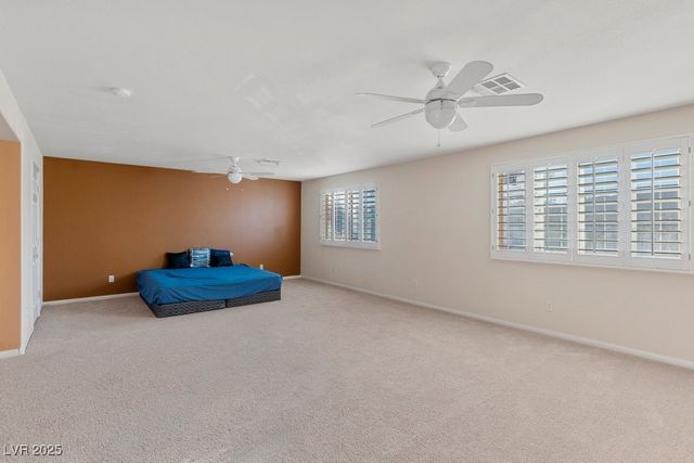 7550 Jacaranda Bay Street, Las Vegas, NV 89139