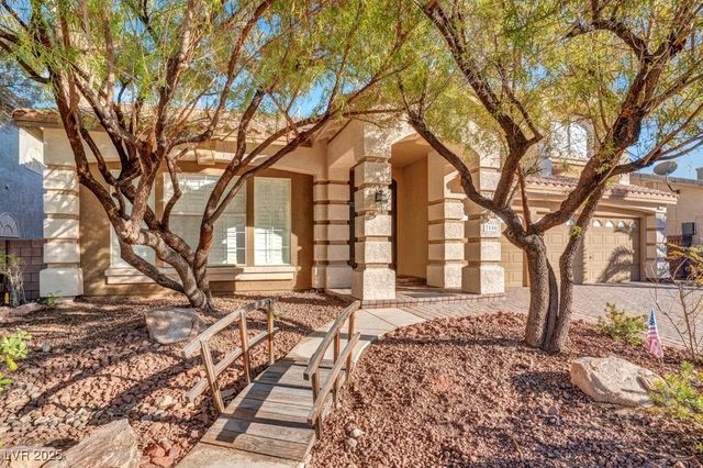 7550 Jacaranda Bay Street, Las Vegas, NV 89139