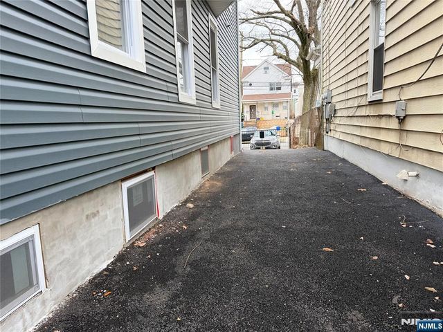 346-348 Woodside Avenue, Newark, NJ 07104