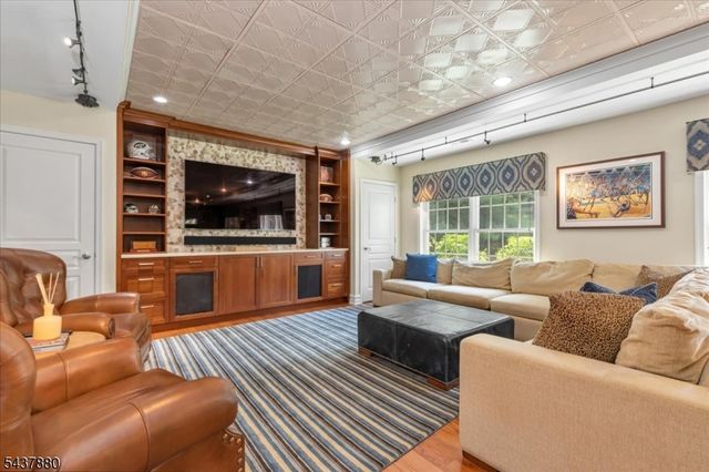 6 Barnstable Rd, Berkeley Heights Twp., NJ 07922