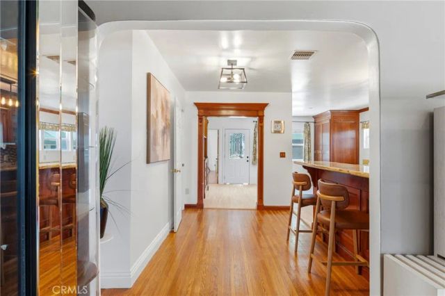 852 Chapman, Pasadena, CA 91103
