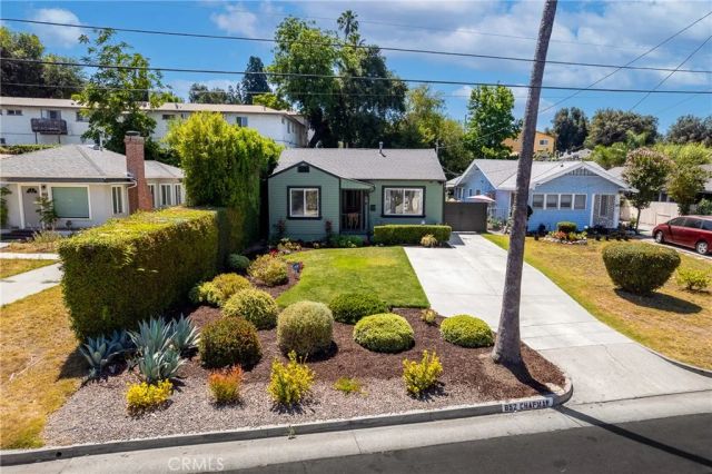 852 Chapman, Pasadena, CA 91103