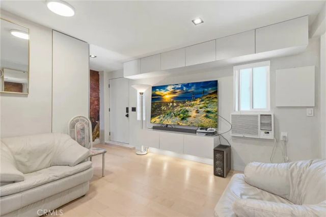 852 Chapman, Pasadena, CA 91103
