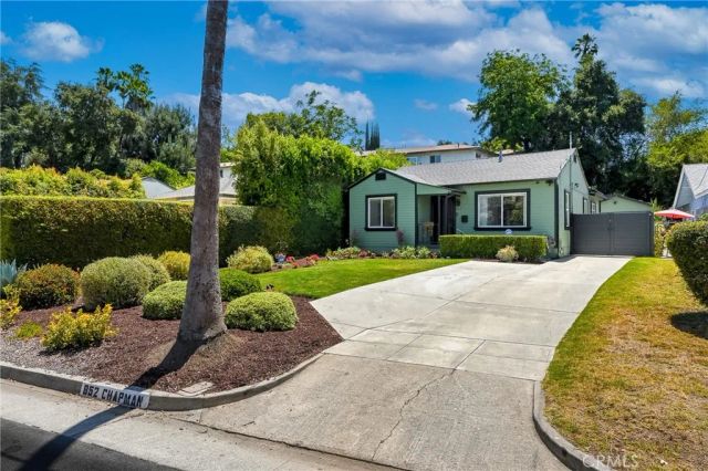 852 Chapman, Pasadena, CA 91103