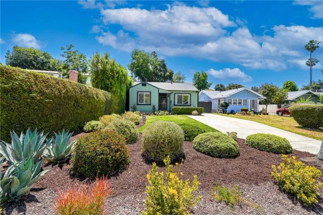 852 Chapman, Pasadena, CA 91103