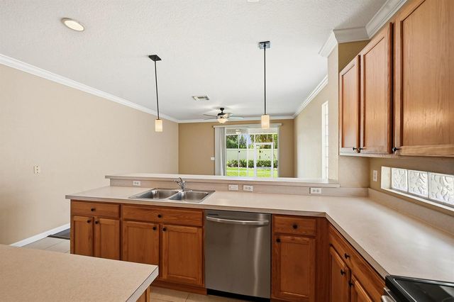 421 Gazetta Way, West Palm Beach, FL 33413