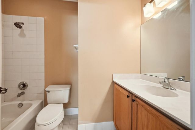 421 Gazetta Way, West Palm Beach, FL 33413