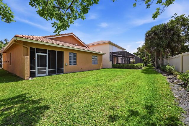 421 Gazetta Way, West Palm Beach, FL 33413