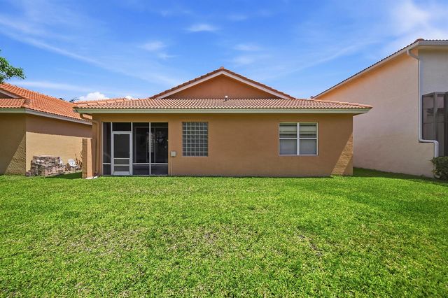 421 Gazetta Way, West Palm Beach, FL 33413