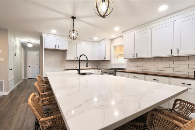 17471 Highway 412, Huntsville, AR 72740