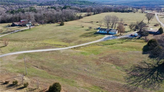 17471 Highway 412, Huntsville, AR 72740