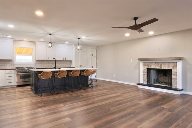 17471 Highway 412, Huntsville, AR 72740